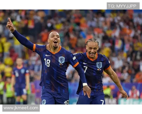 荷兰足球历史十大球星排名盘点 这些传奇人物成就辉煌足坛