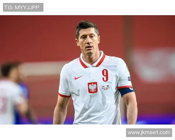 足球球星为何都被称为汗脚揭秘运动员脚部健康与赛场表现的关系